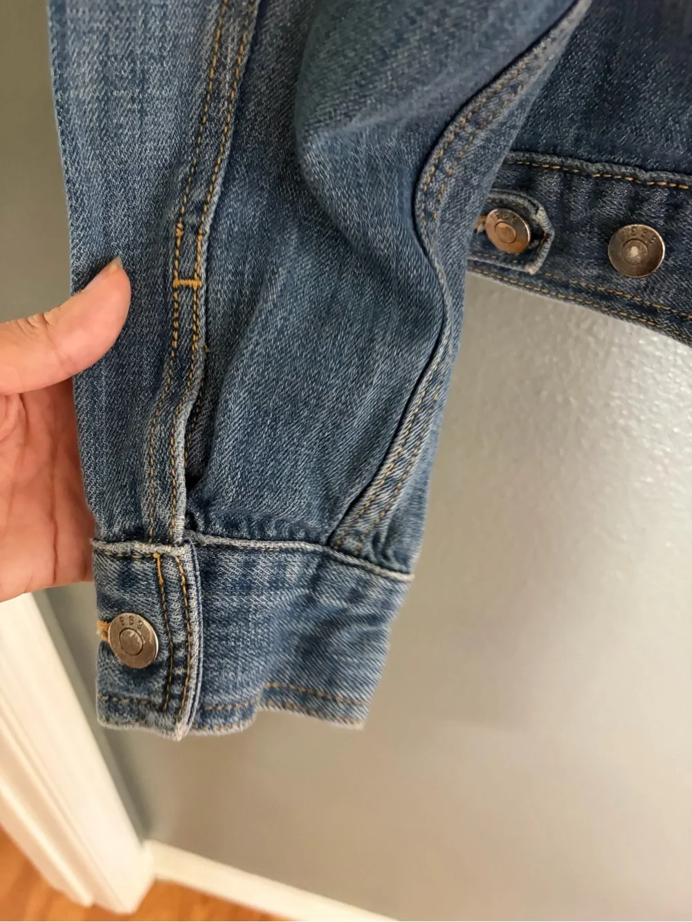 Gap 1969 Kid’s Classic Blue Denim Jacket Size L 10-12